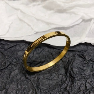 Hermès Clic H Signature Slim Bracelet