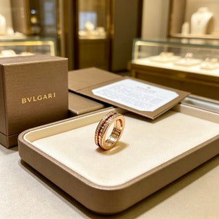 Bvlgari B.zero1 Rose Gold Spiral Ring – Elegant Luxury Jewelry